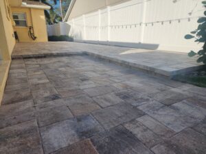 paver installation team