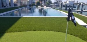 artificial grass pool deck